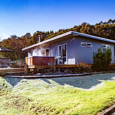 Pikorua - Raurimu Holiday Home ナショナル・パーク エクステリア 写真
