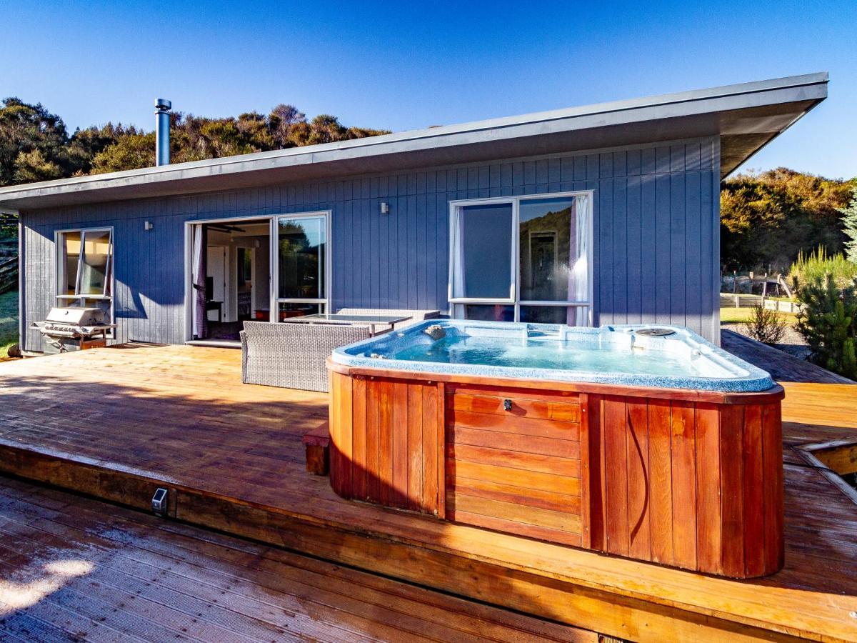 Pikorua - Raurimu Holiday Home ナショナル・パーク エクステリア 写真