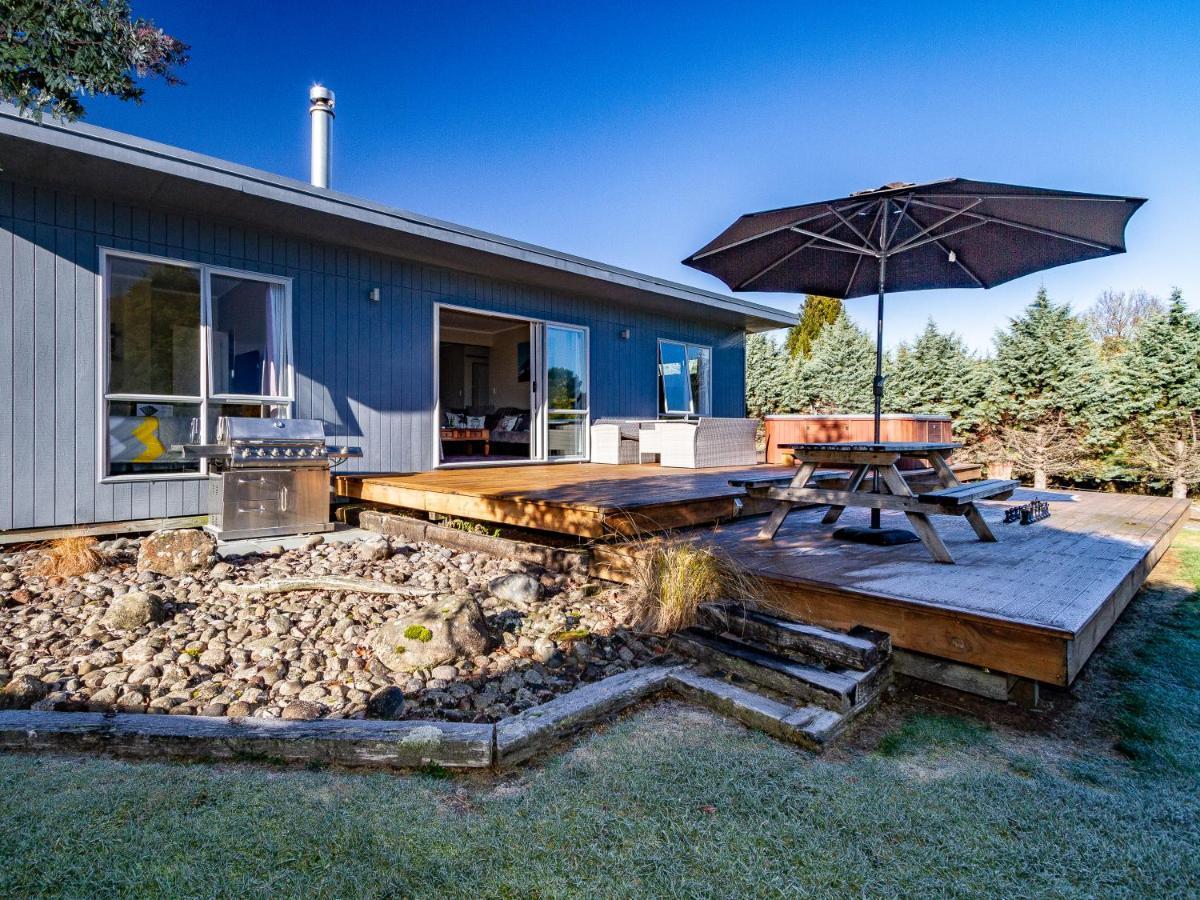 Pikorua - Raurimu Holiday Home ナショナル・パーク エクステリア 写真