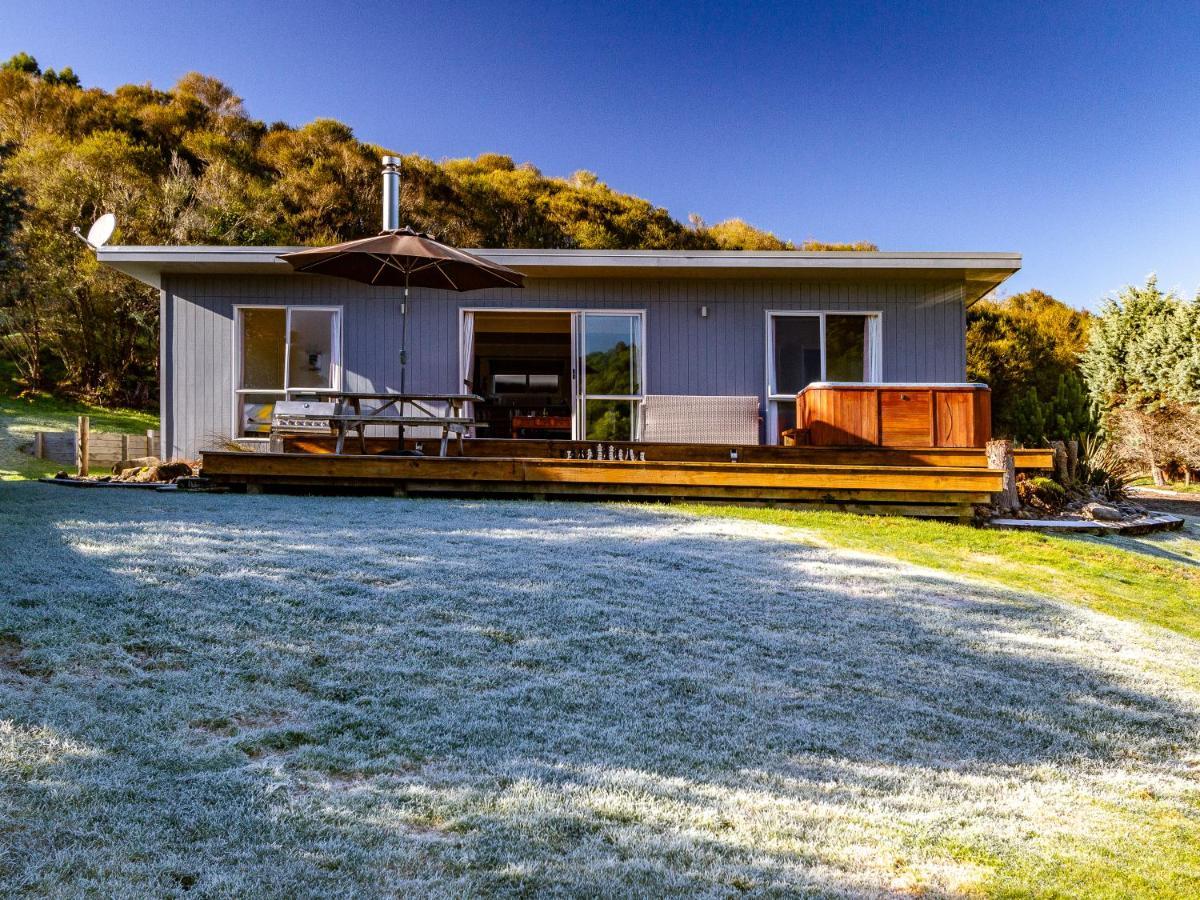 Pikorua - Raurimu Holiday Home ナショナル・パーク エクステリア 写真