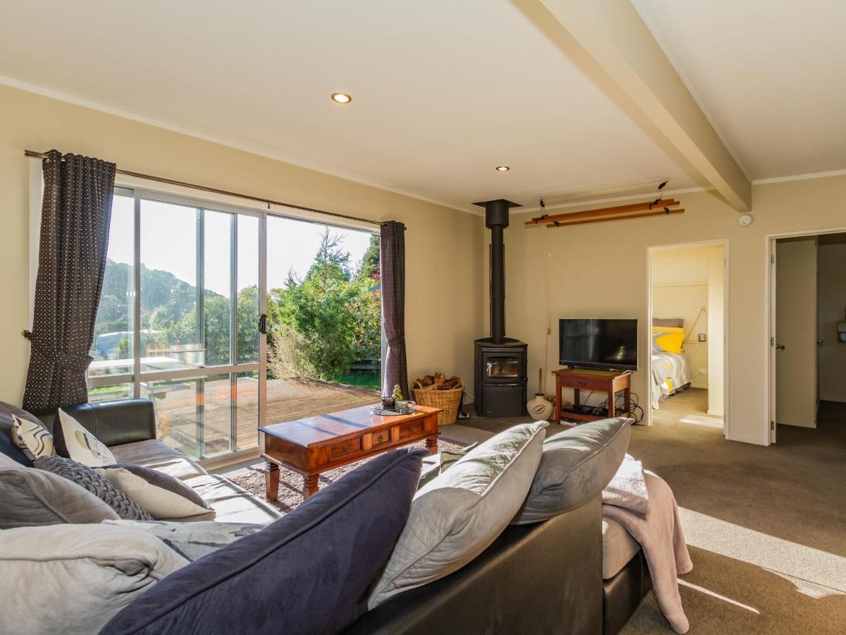 Pikorua - Raurimu Holiday Home ナショナル・パーク エクステリア 写真