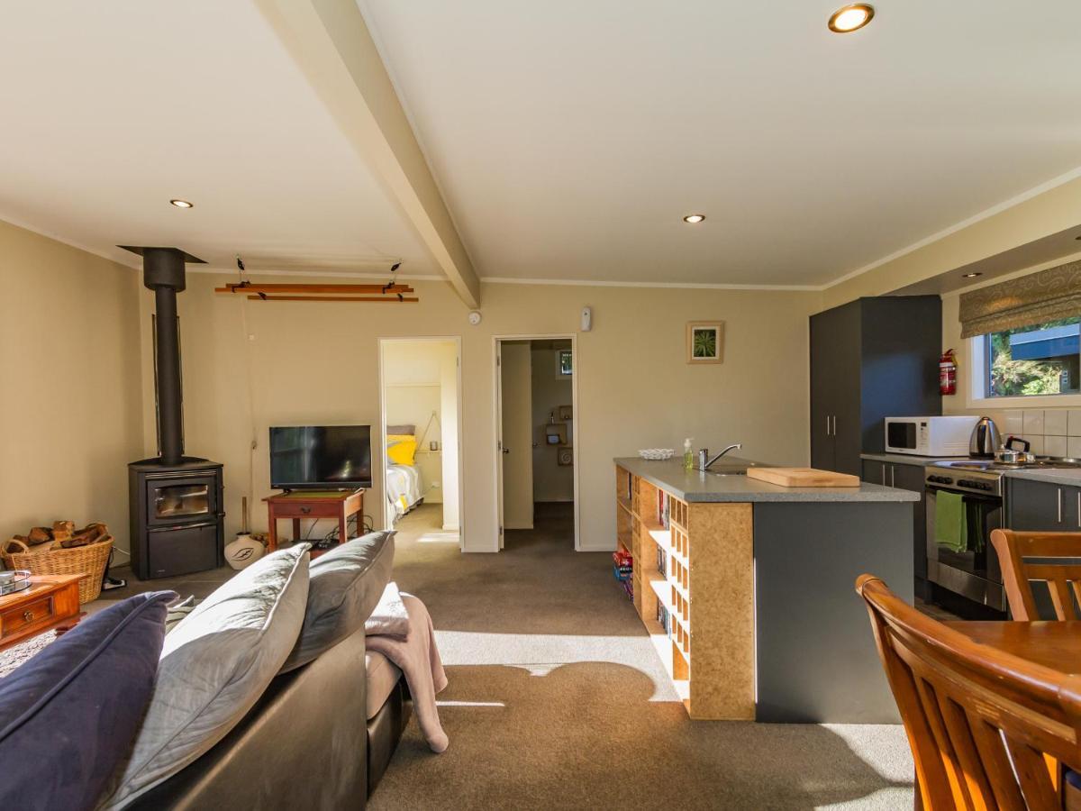 Pikorua - Raurimu Holiday Home ナショナル・パーク エクステリア 写真